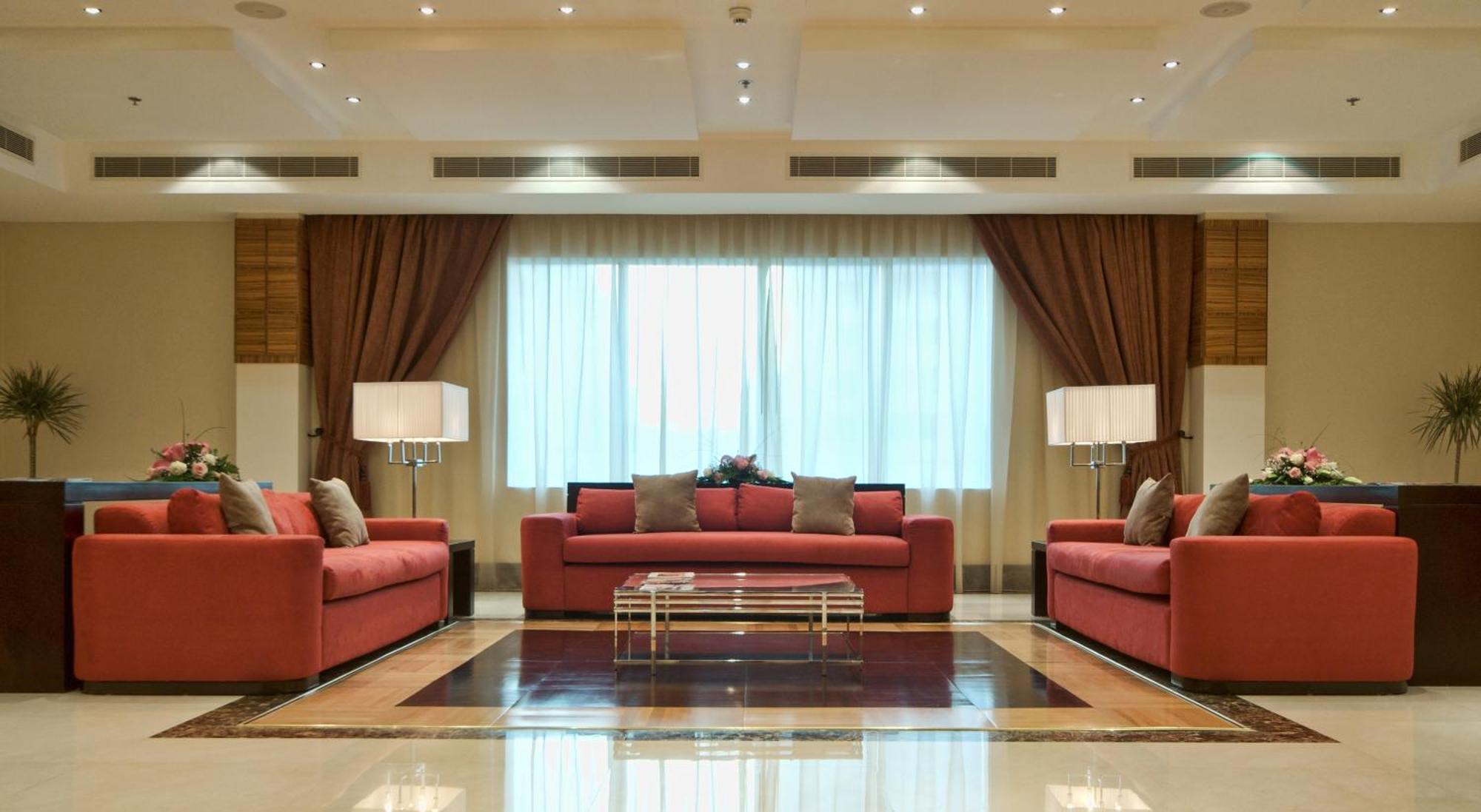 City Seasons Hotel & Suites 马斯喀特 外观 照片