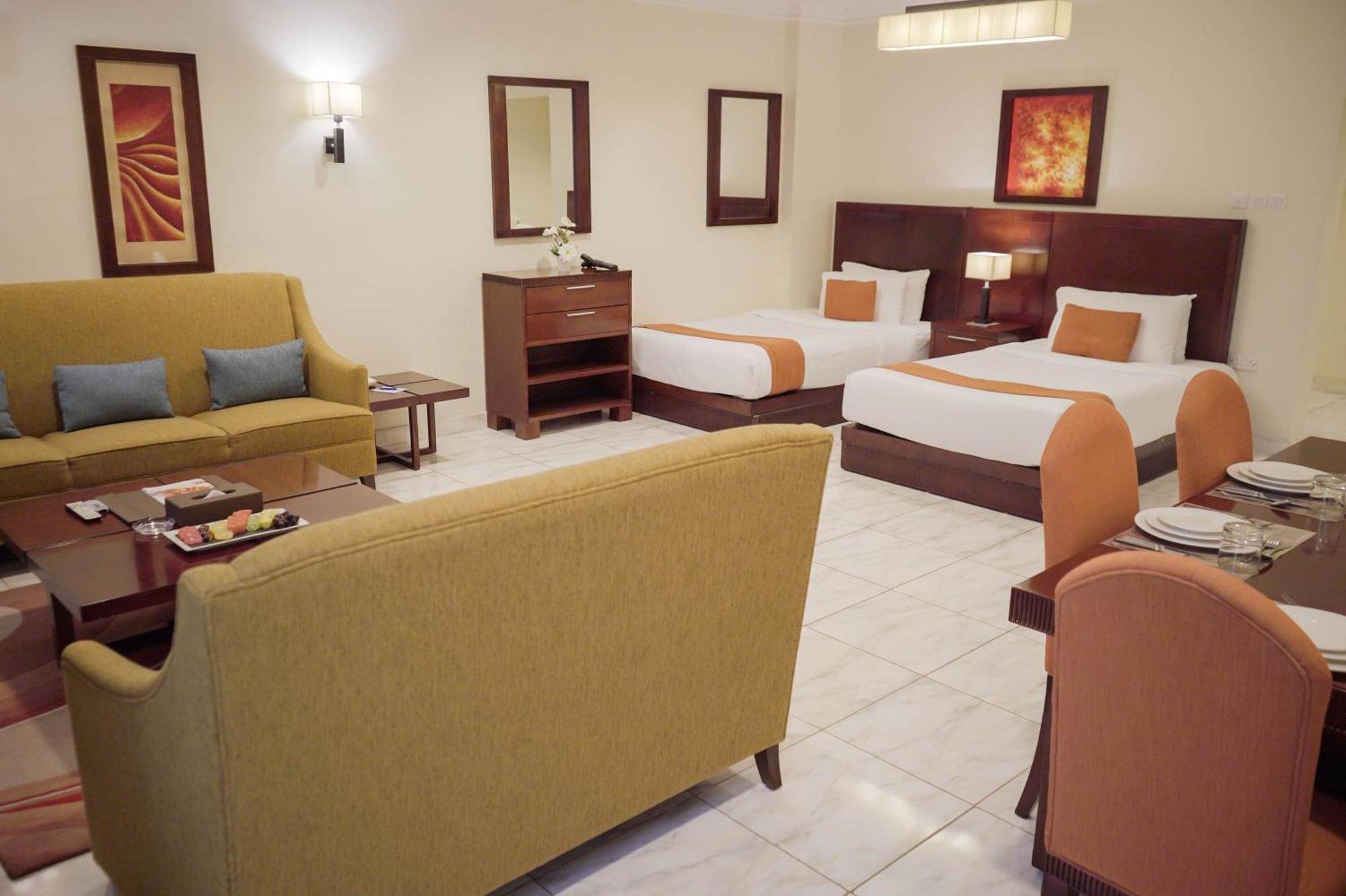 City Seasons Hotel & Suites 马斯喀特 客房 照片